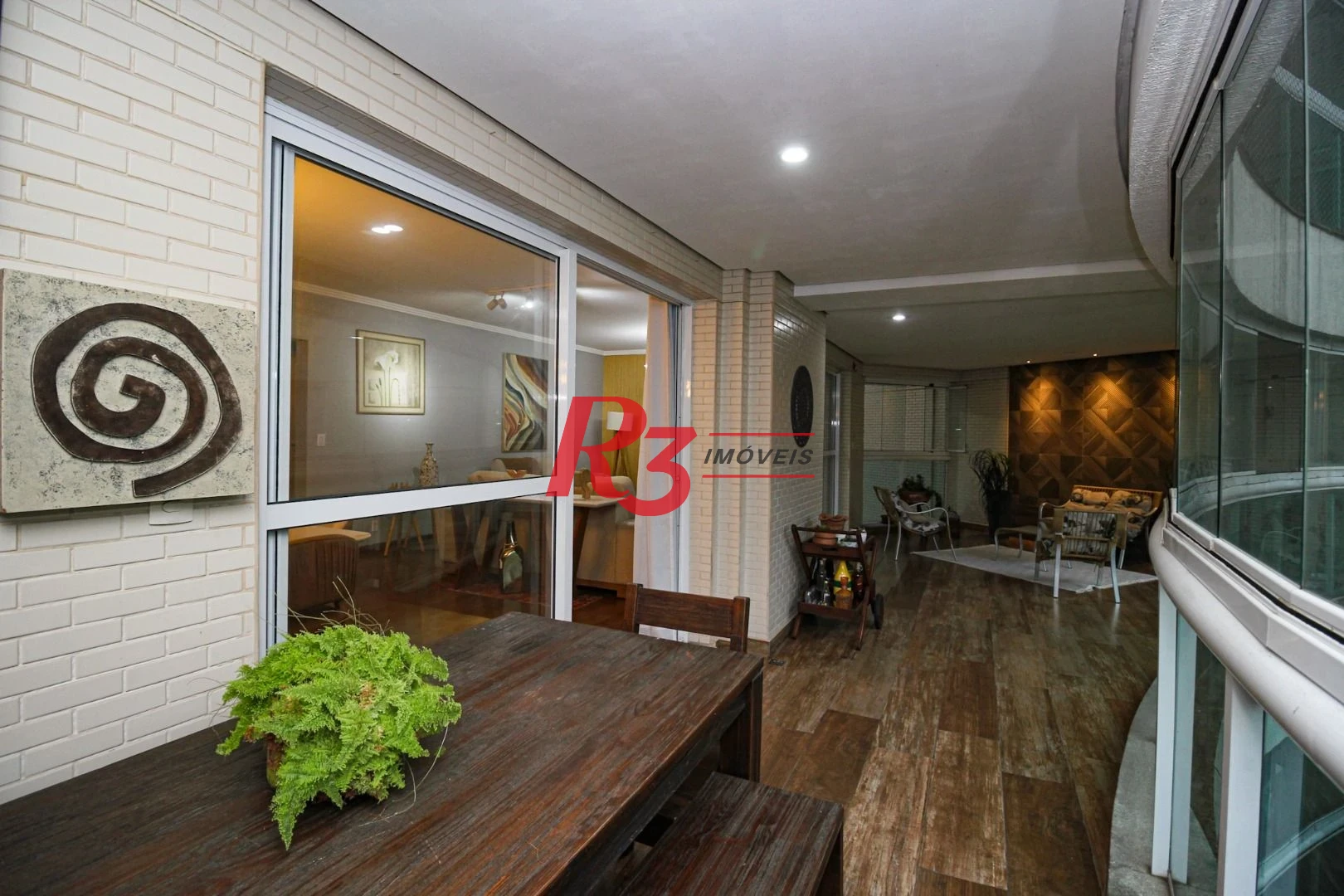 Apartamento com 4 dormitórios à venda, 204 m² por R$ 2.500.000,00 - Boqueirão - Santos/SP