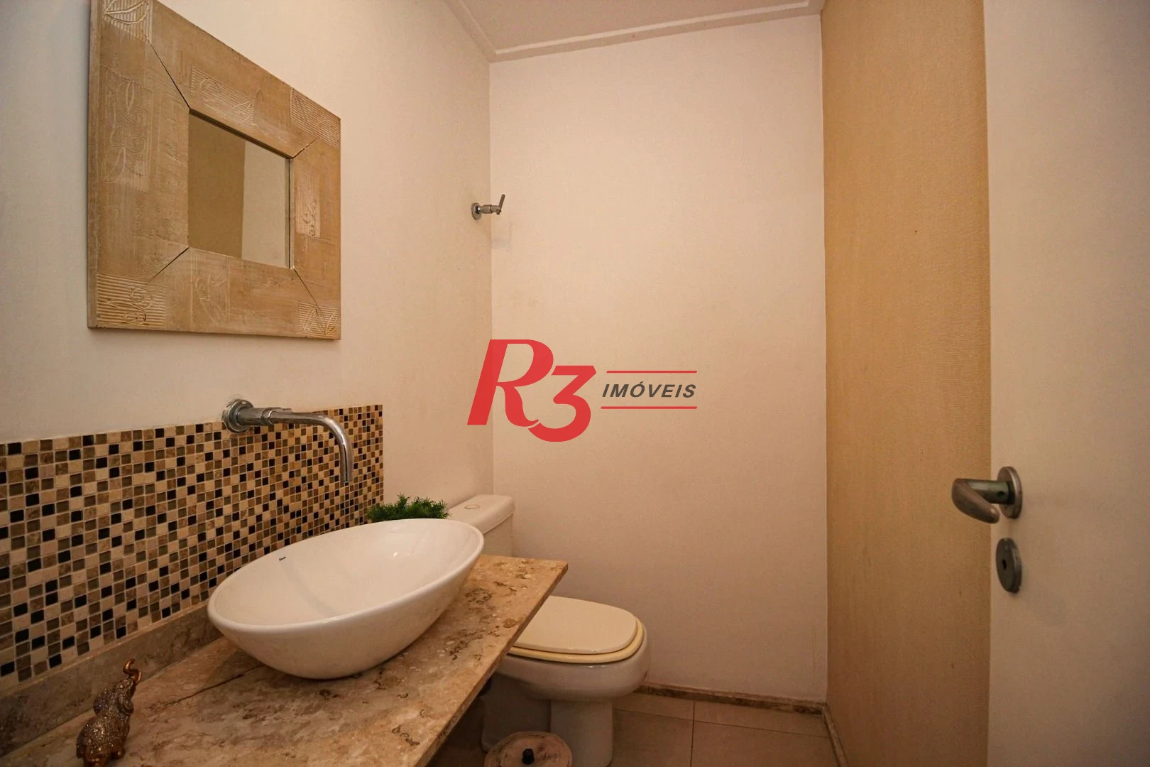Apartamento com 4 dormitórios à venda, 204 m² por R$ 2.500.000,00 - Boqueirão - Santos/SP
