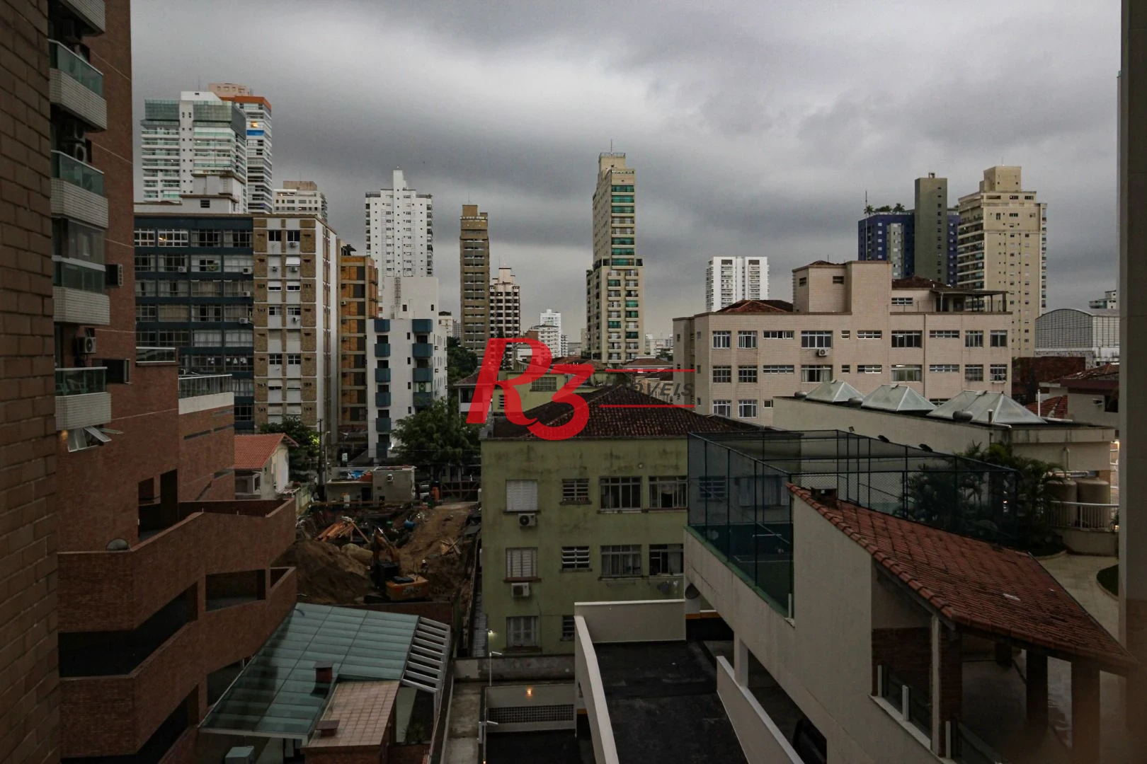 Apartamento com 4 dormitórios à venda, 204 m² por R$ 2.500.000,00 - Boqueirão - Santos/SP