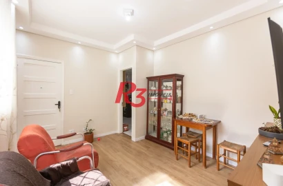 Apartamento com 2 dormitórios à venda, 67 m² por R$ 470.000,00 - Gonzaga - Santos/SP
