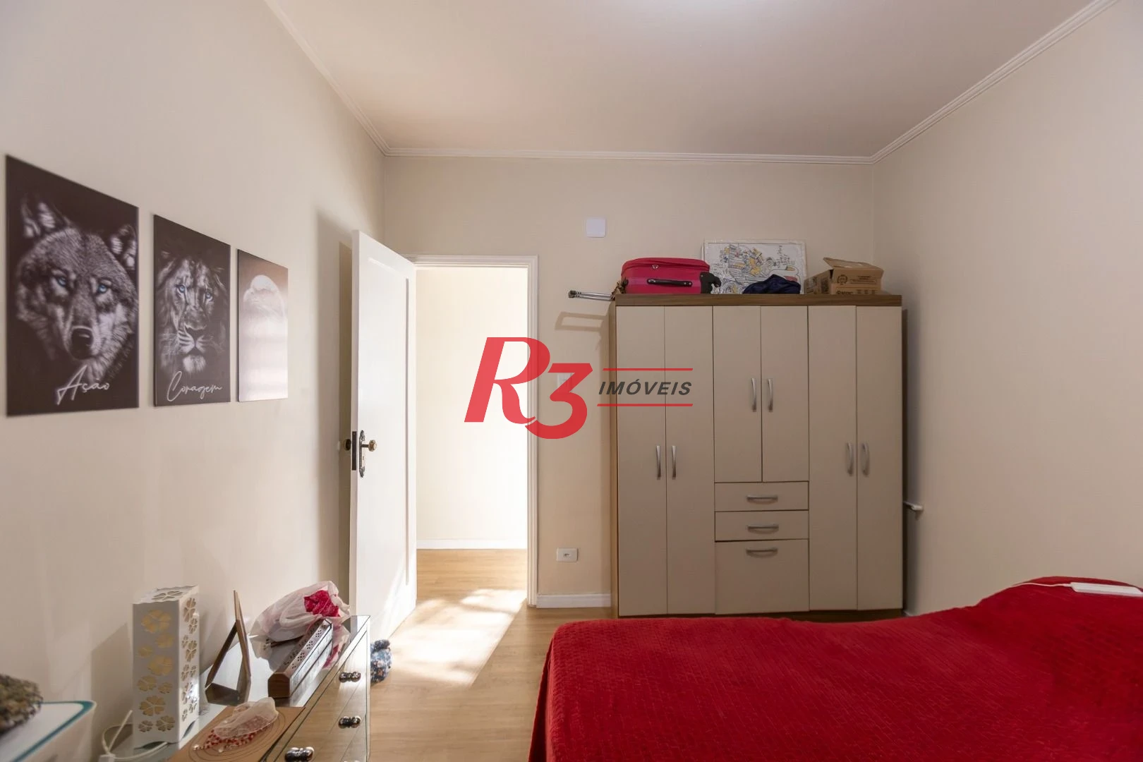 Apartamento com 2 dormitórios à venda, 67 m² por R$ 470.000,00 - Gonzaga - Santos/SP