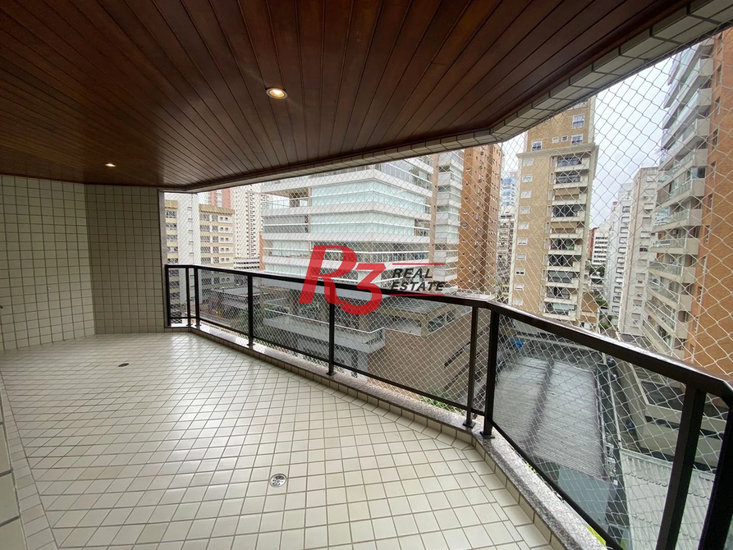 Apartamento com 3 dormitórios para alugar, 179 m² por R$ 11.000,02/mês - Gonzaga - Santos/SP