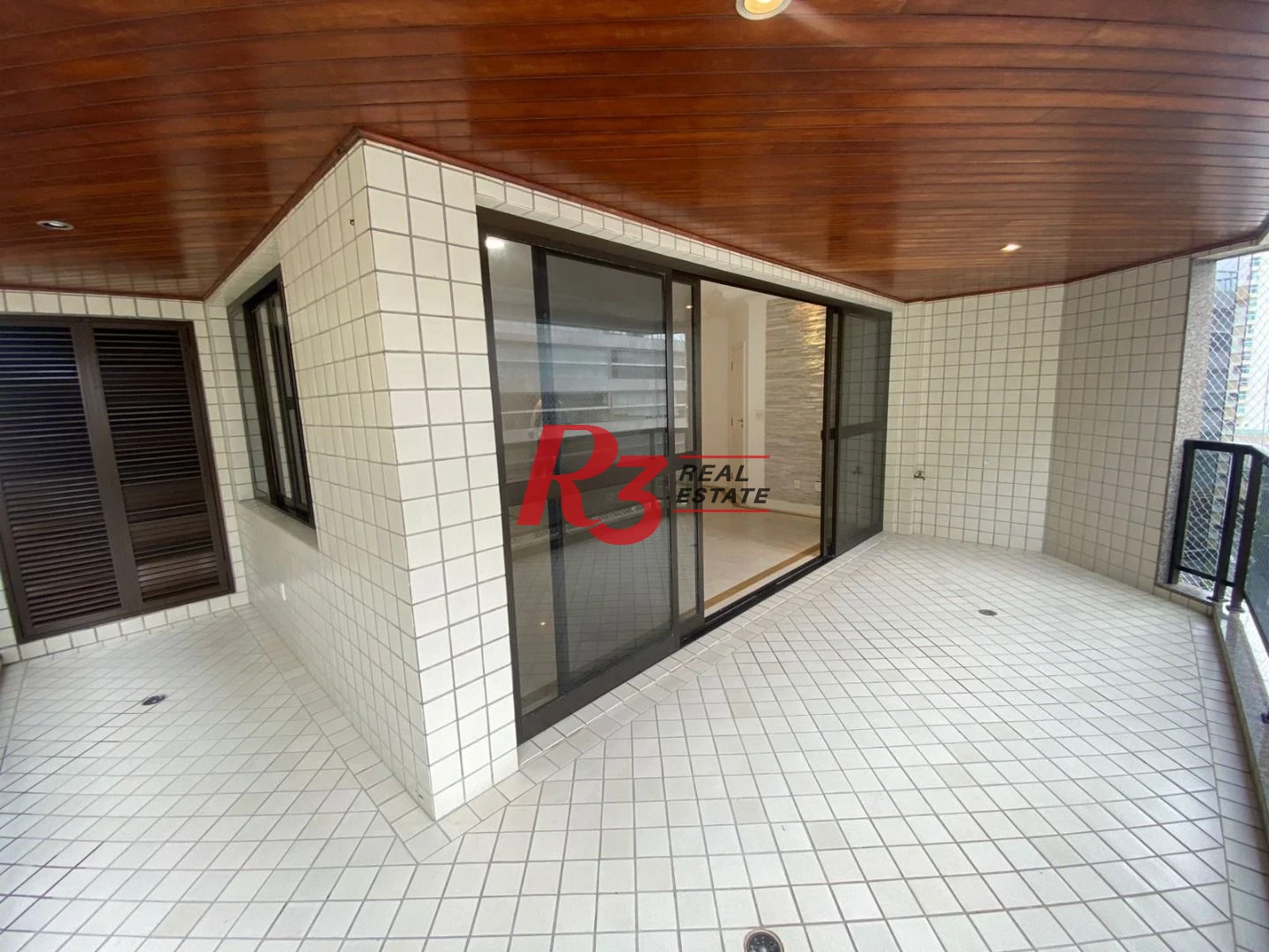 Apartamento com 3 dormitórios para alugar, 179 m² por R$ 11.000,02/mês - Gonzaga - Santos/SP