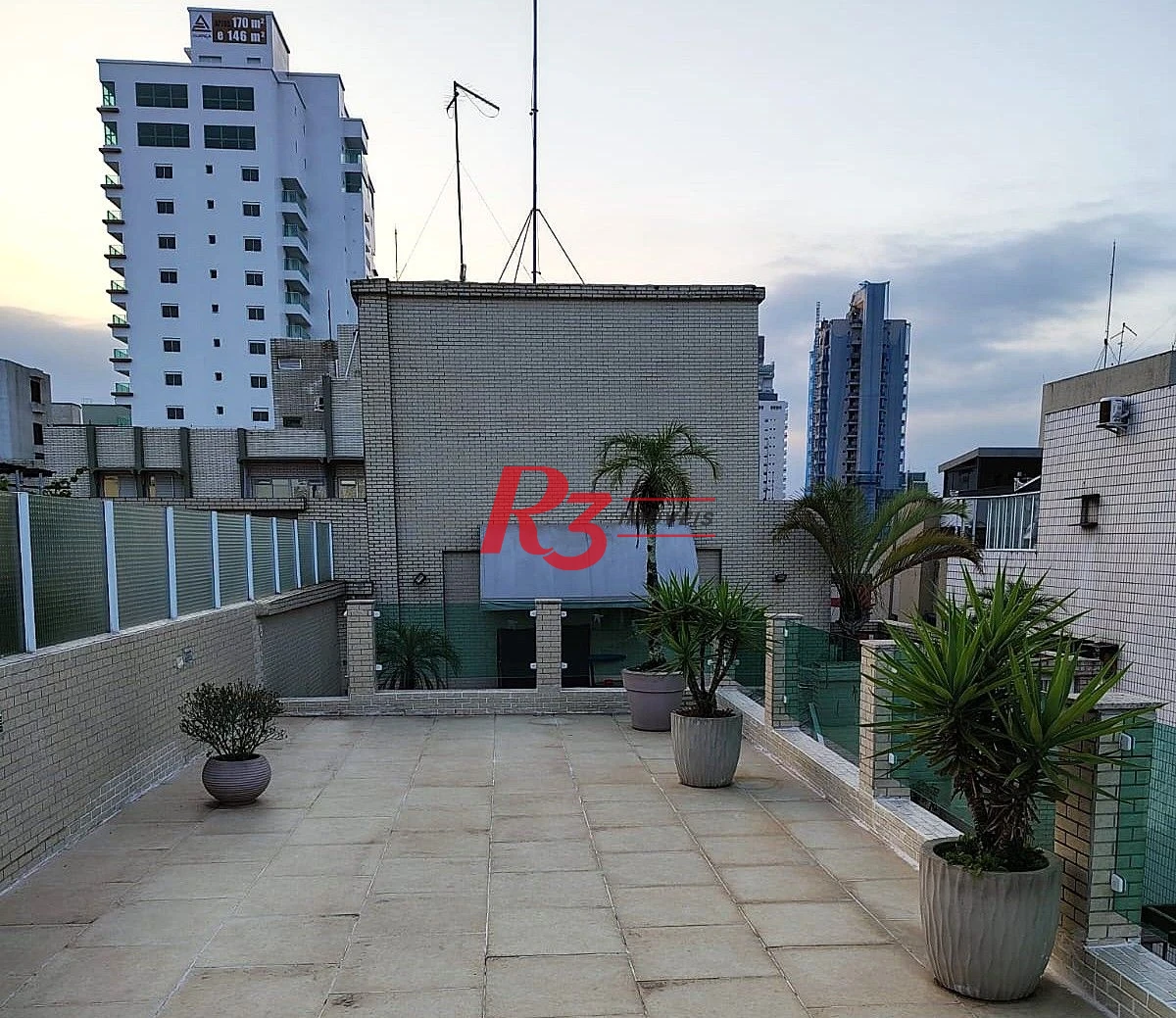 Cobertura com 3 dormitórios à venda, 300 m² por R$ 5.150.000,00 - Aparecida - Santos/SP