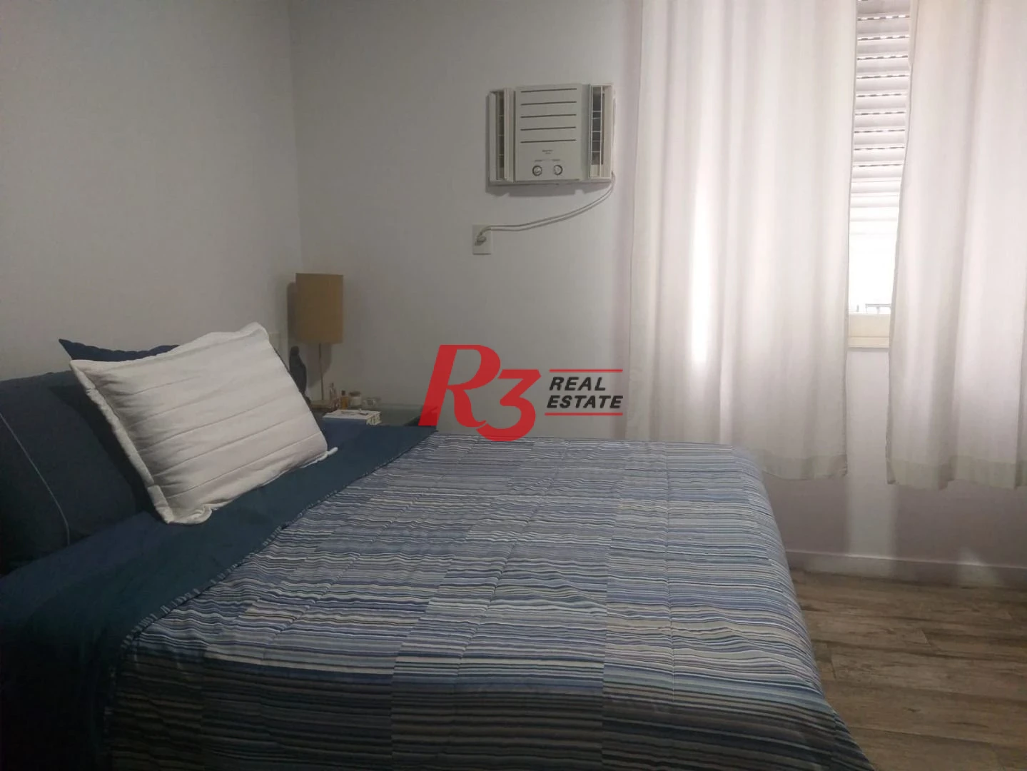 Apartamento com 3 dormitórios à venda, 156 m² por R$ 1.100.000,00 - Gonzaga - Santos/SP
