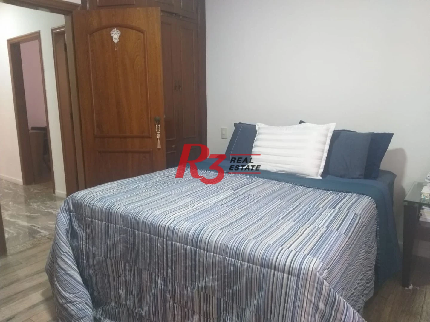 Apartamento com 3 dormitórios à venda, 156 m² por R$ 1.100.000,00 - Gonzaga - Santos/SP