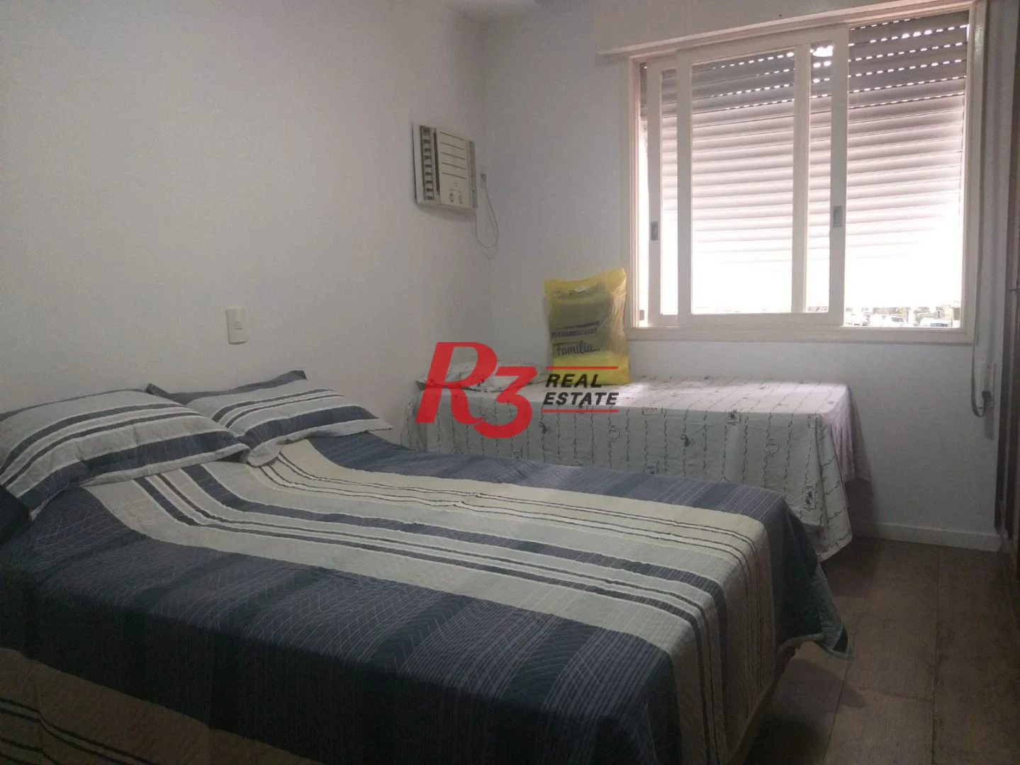Apartamento com 3 dormitórios à venda, 156 m² por R$ 1.100.000,00 - Gonzaga - Santos/SP
