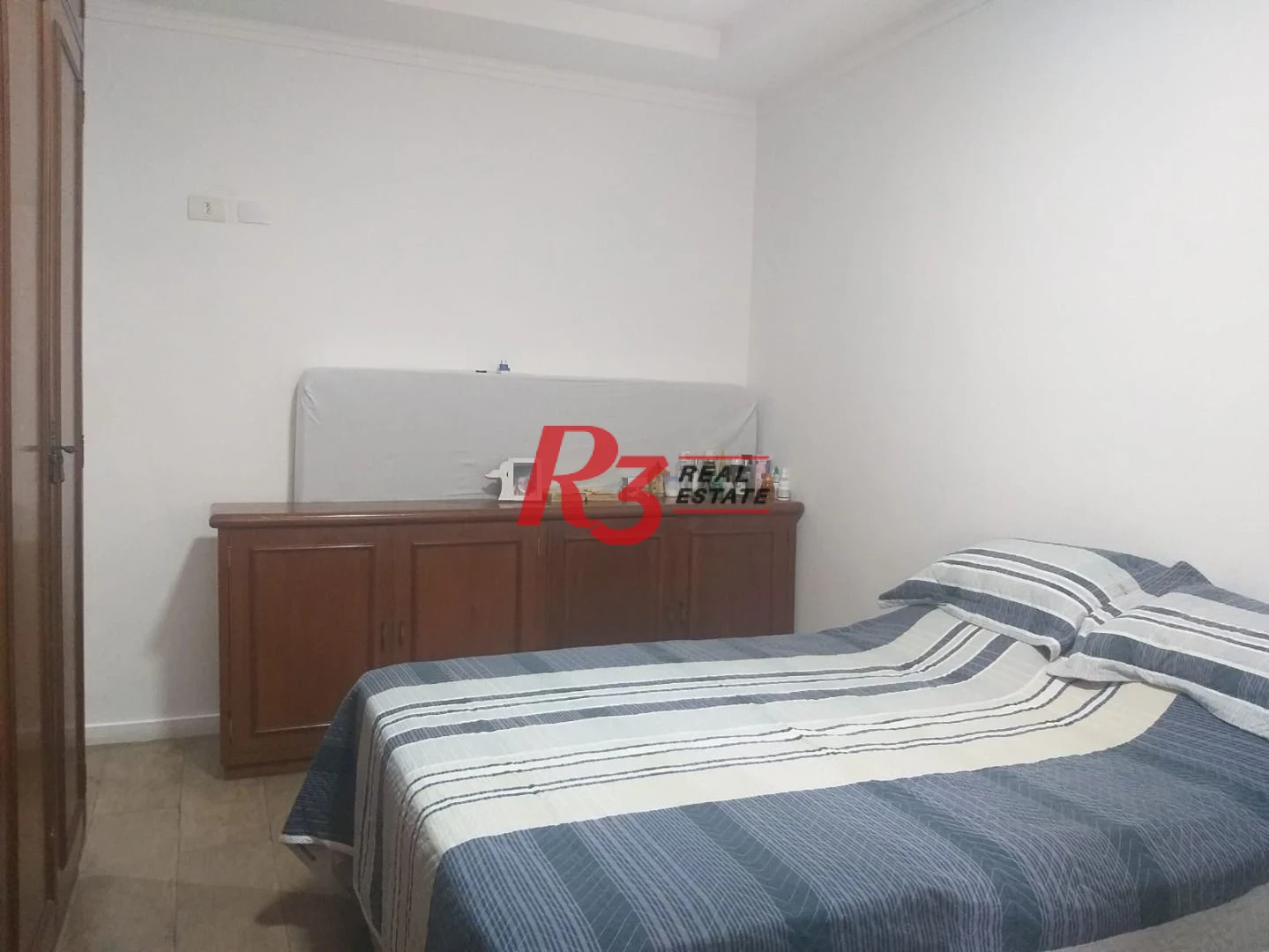 Apartamento com 3 dormitórios à venda, 156 m² por R$ 1.100.000,00 - Gonzaga - Santos/SP