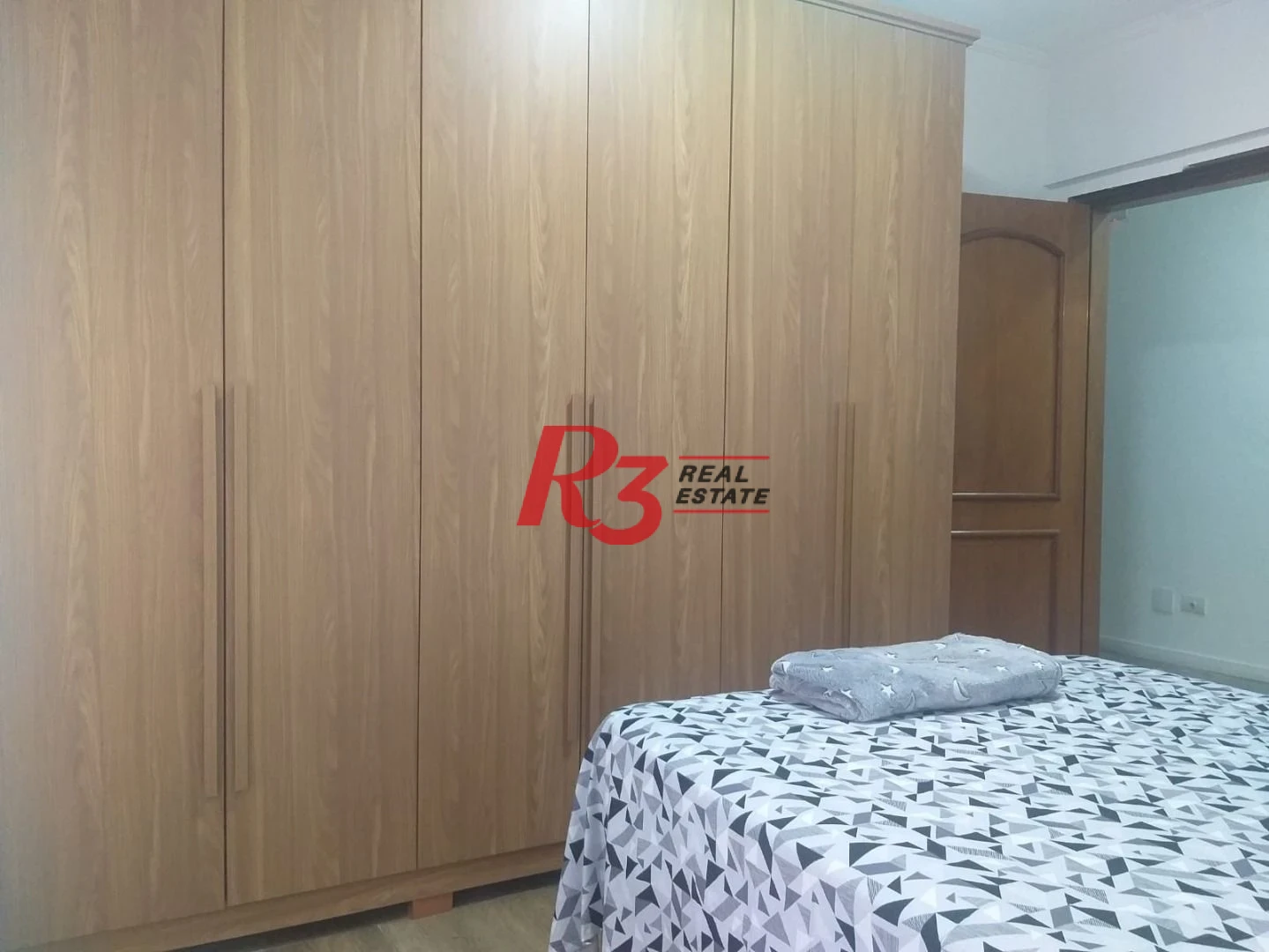 Apartamento com 3 dormitórios à venda, 156 m² por R$ 1.100.000,00 - Gonzaga - Santos/SP