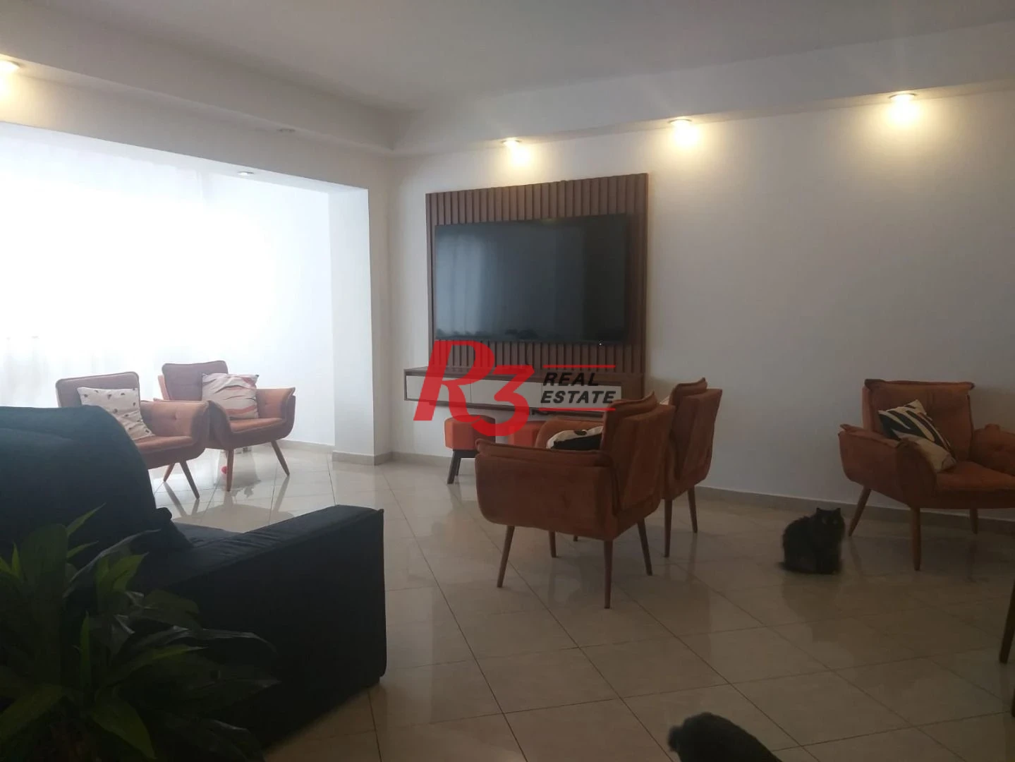 Apartamento com 3 dormitórios à venda, 156 m² por R$ 1.100.000,00 - Gonzaga - Santos/SP