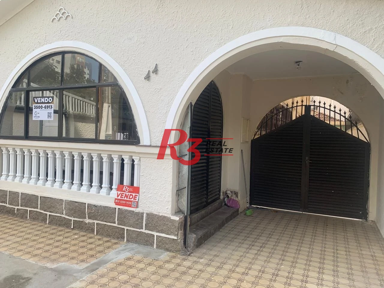 Sobrado com 4 quartos 338 m² Boqueirão Santos/SP