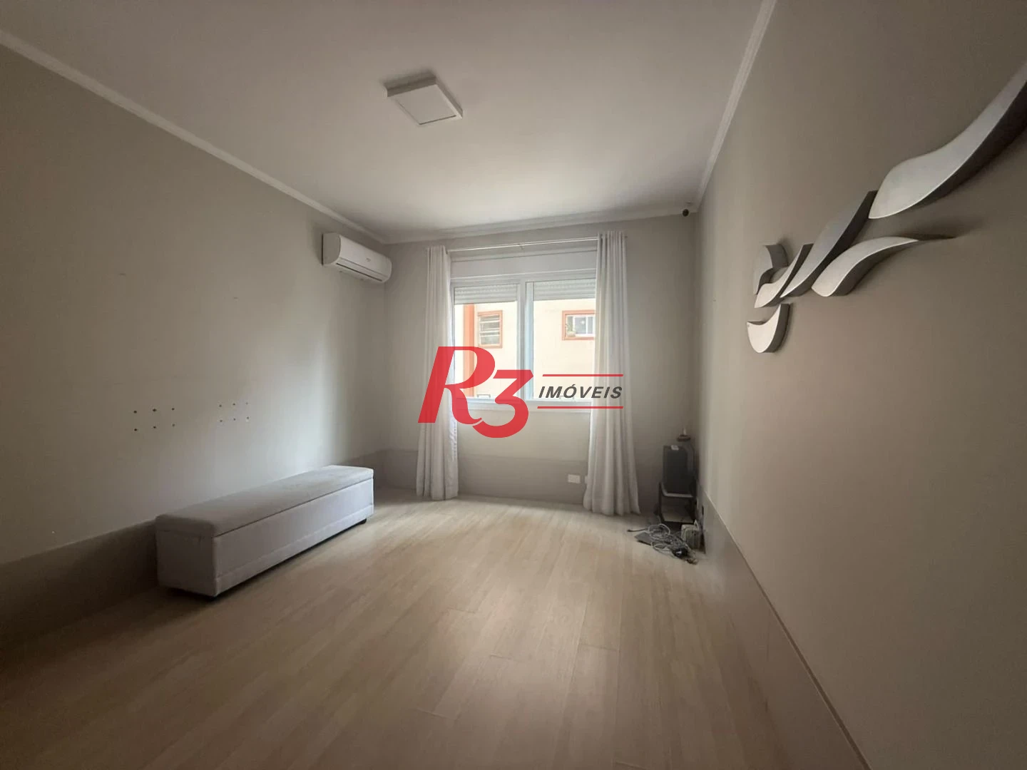 Apartamento com 3 dormitórios à venda, 194 m² por R$ 1.800.000,00 - Vila Matias - Santos/SP