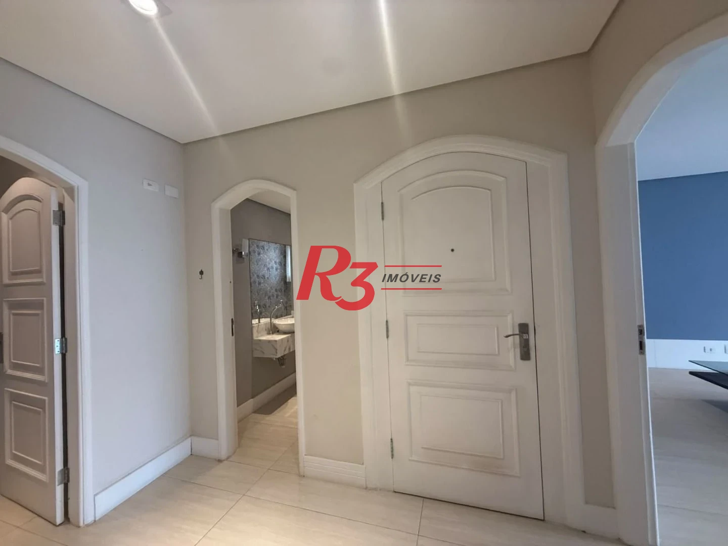 Apartamento com 3 dormitórios à venda, 194 m² por R$ 1.800.000,00 - Vila Matias - Santos/SP