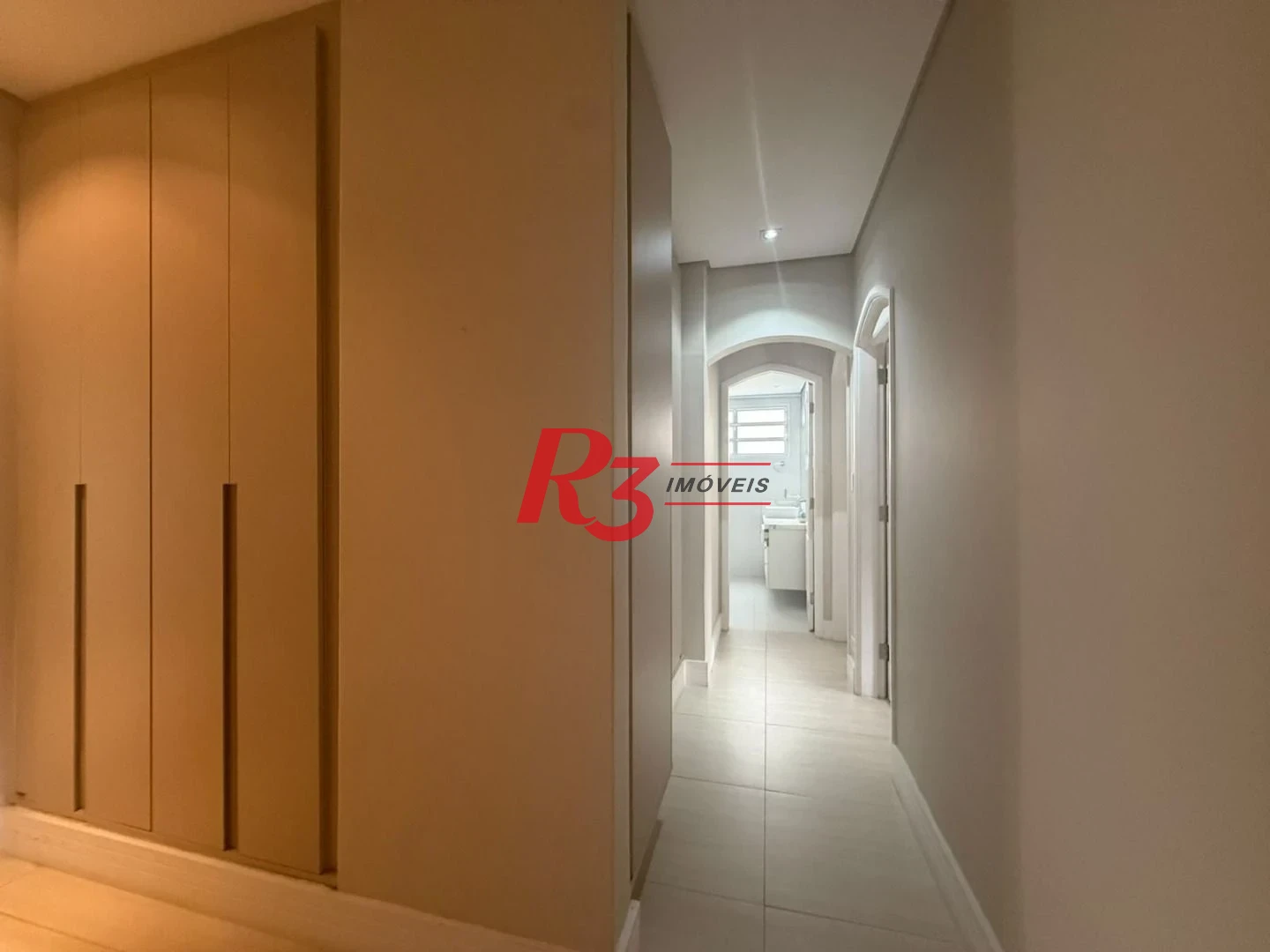 Apartamento com 3 dormitórios à venda, 194 m² por R$ 1.800.000,00 - Vila Matias - Santos/SP
