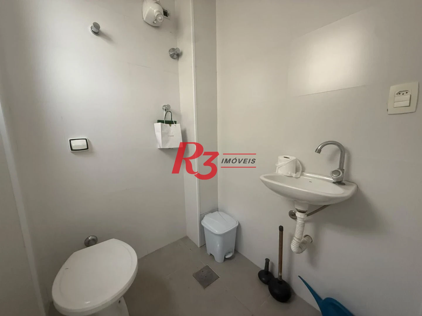 Apartamento com 3 dormitórios à venda, 194 m² por R$ 1.800.000,00 - Vila Matias - Santos/SP