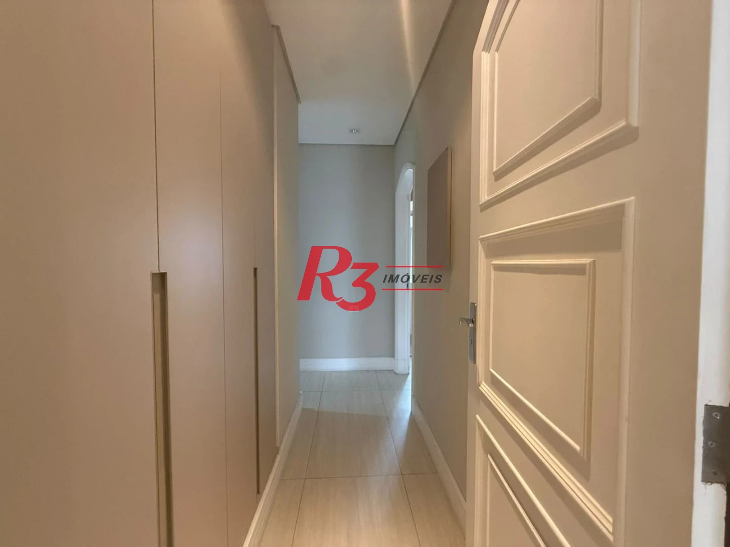 Apartamento com 3 dormitórios à venda, 194 m² por R$ 1.800.000,00 - Vila Matias - Santos/SP