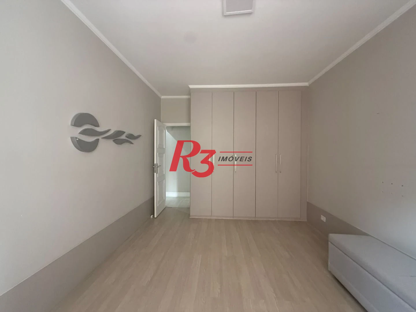 Apartamento com 3 dormitórios à venda, 194 m² por R$ 1.800.000,00 - Vila Matias - Santos/SP