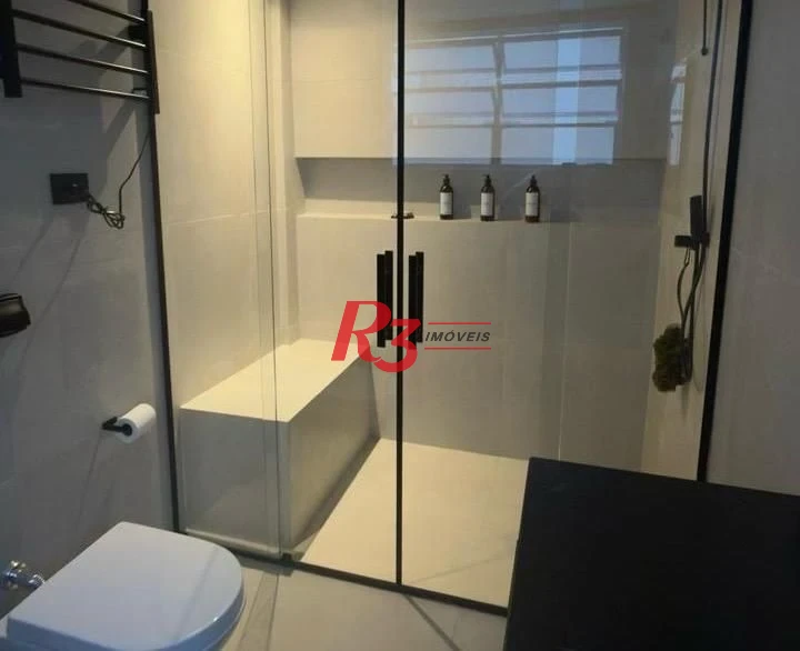 Apartamento com 3 dormitórios à venda, 133 m² por R$ 1.300.000,00 - Gonzaga - Santos/SP