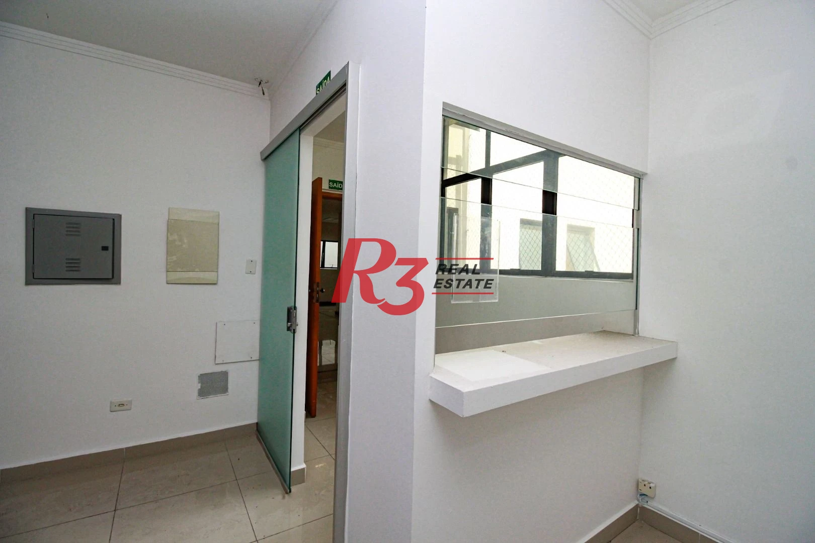 Sala para alugar, 65 m²  - Centro - Santos/SP