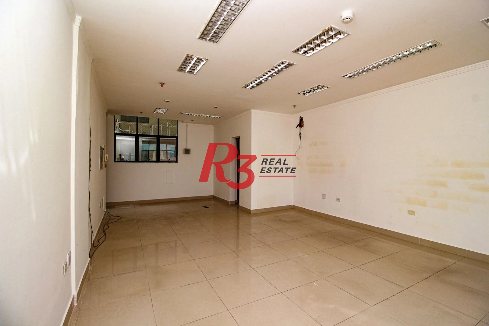 Sala para alugar, 65 m² - Centro - Santos/SP
