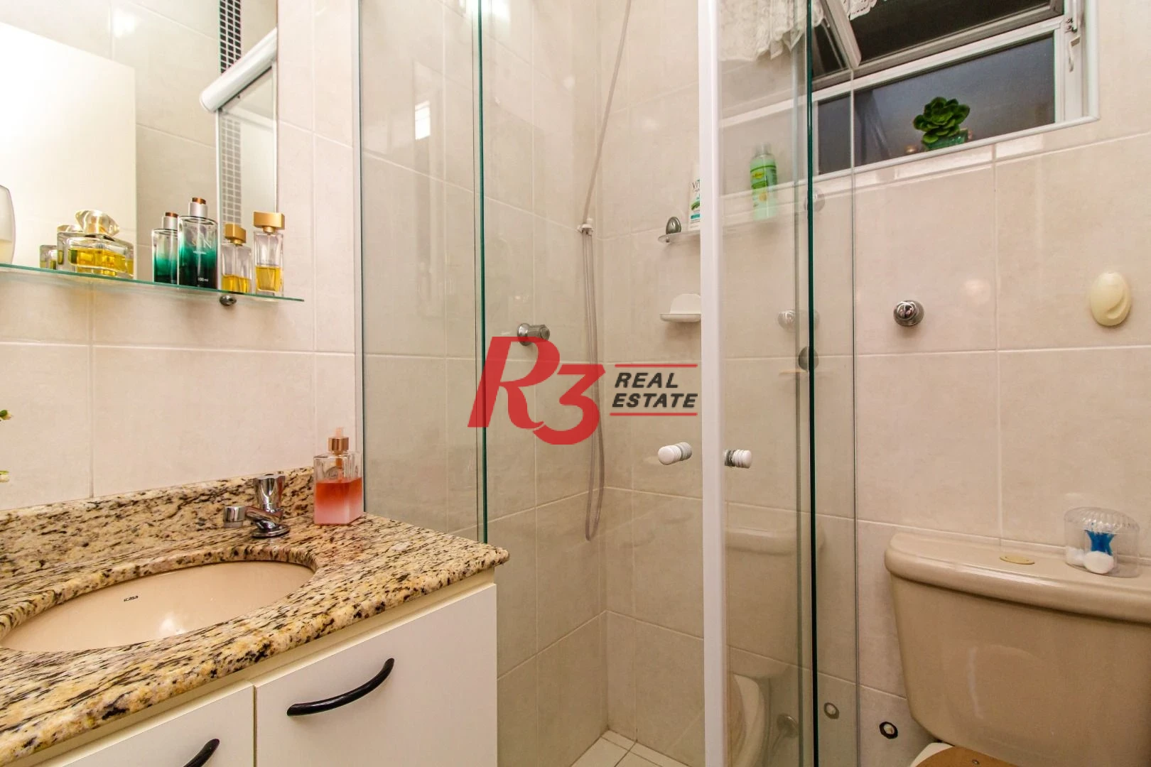 Sobrado à venda, 140 m² por R$ 730.000,00 - Estuário - Santos/SP