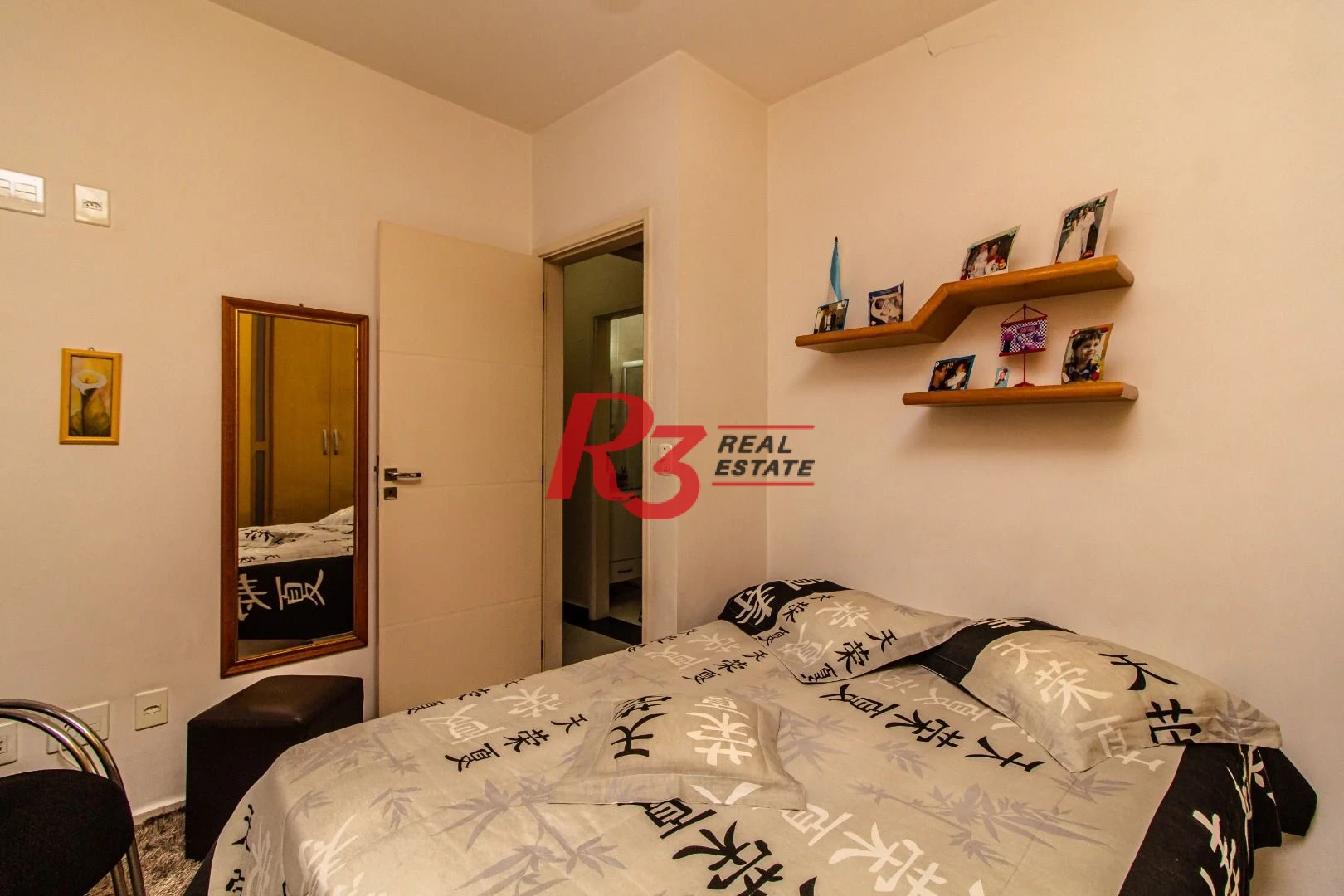 Sobrado à venda, 140 m² por R$ 730.000,00 - Estuário - Santos/SP