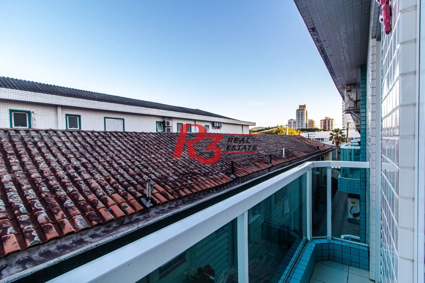 Sobrado à venda, 140 m² por R$ 730.000,00 - Estuário - Santos/SP