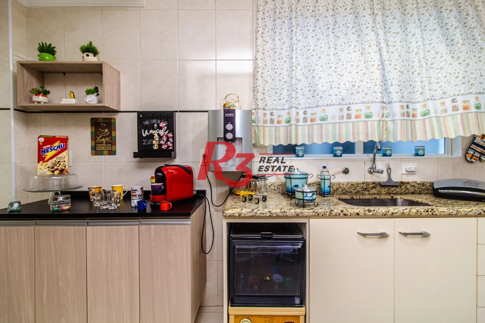 Sobrado à venda, 140 m² por R$ 730.000,00 - Estuário - Santos/SP