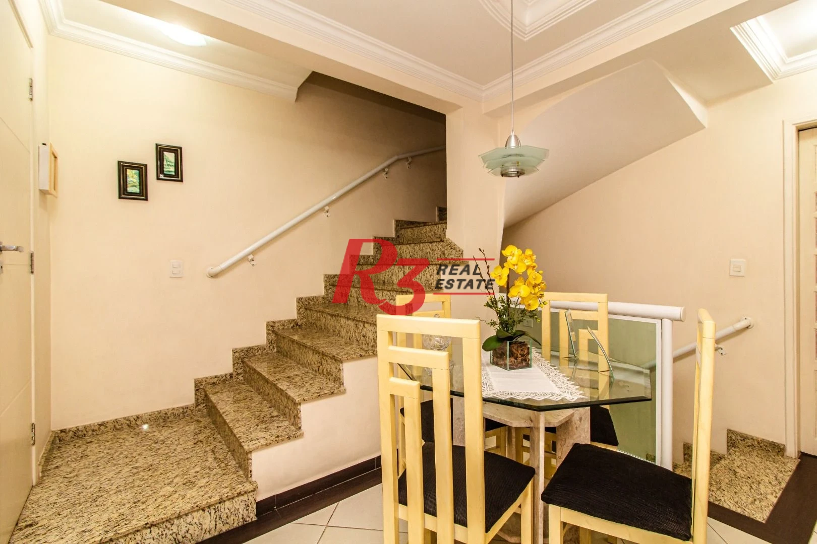 Sobrado à venda, 140 m² por R$ 730.000,00 - Estuário - Santos/SP