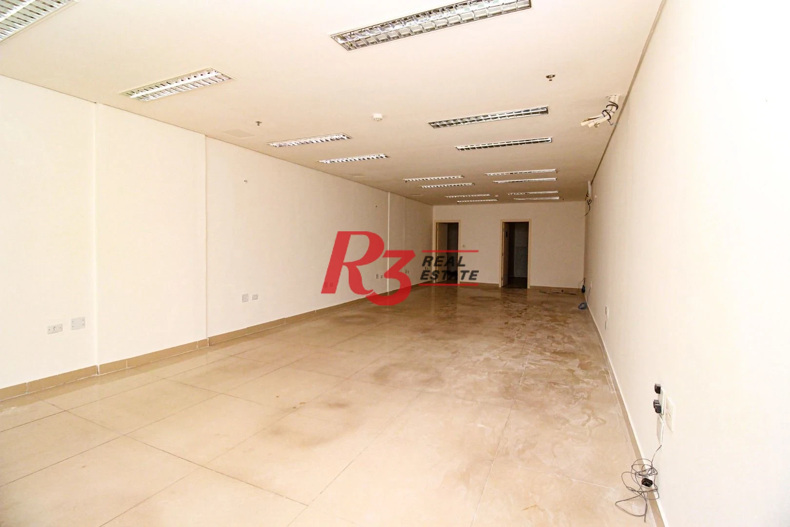 Sala para alugar, 90 m² por R$ 3.600,00/mês - Centro - Santos/SP