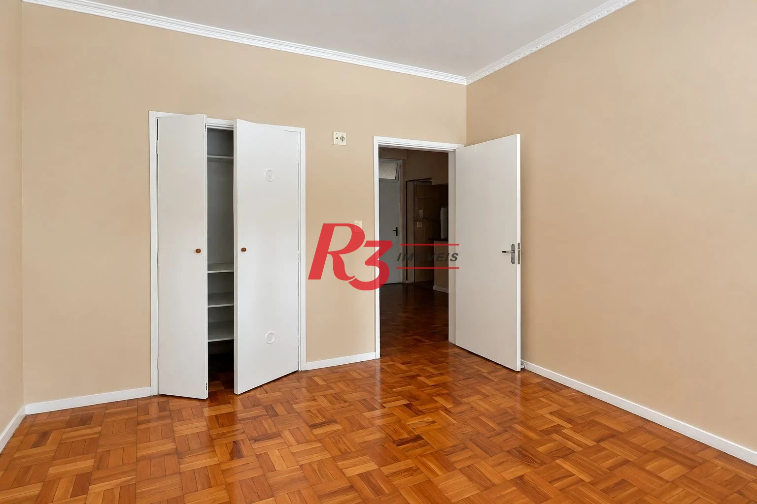 Apartamento com 2 dormitórios para alugar, 61 m² por R$ 3.626,87/mês - José Menino - Santos/SP