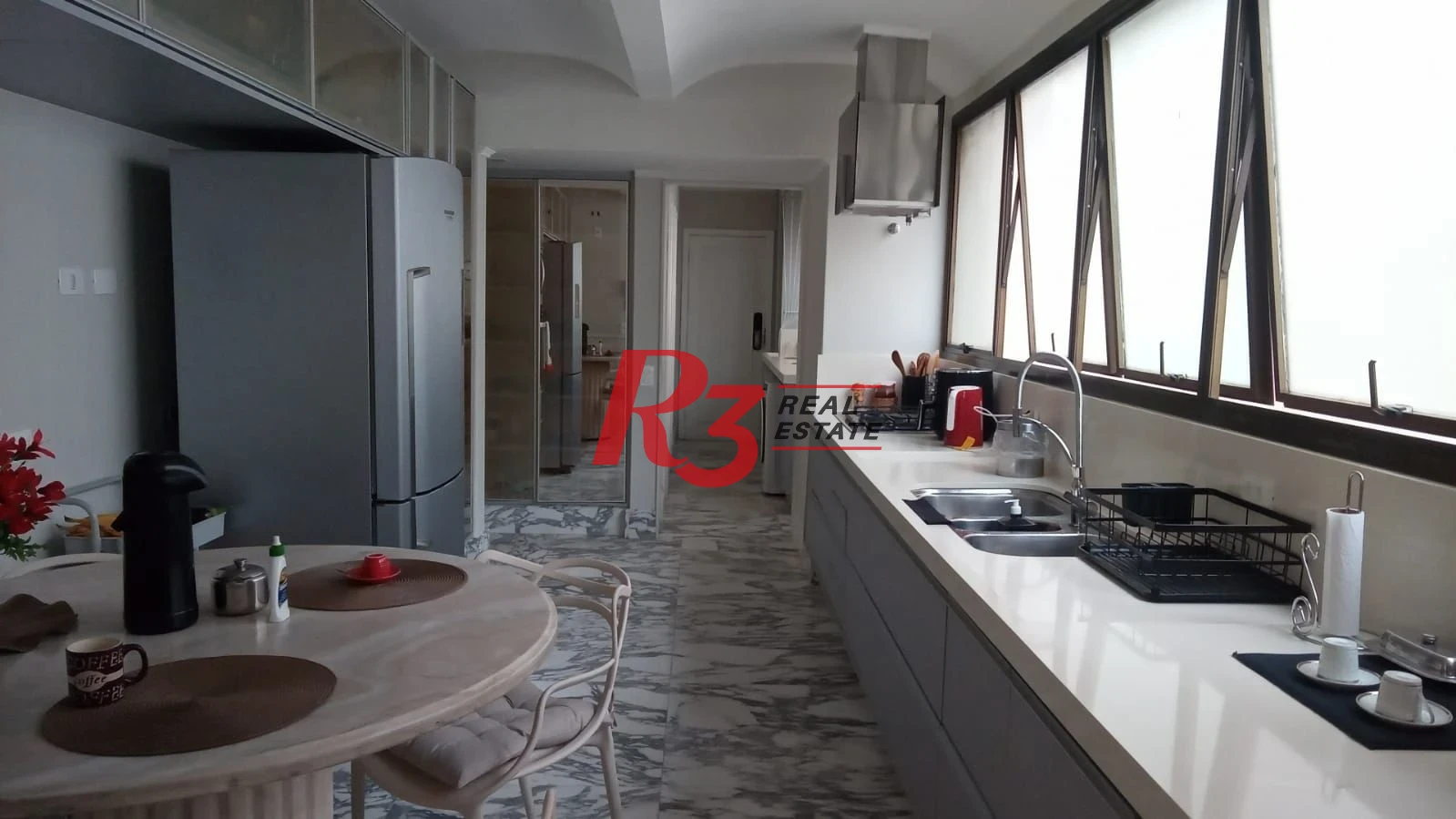 Apartamento com 3 dormitórios, 270 m² - venda por R$ 2.450.000,00 ou aluguel por R$ 25.000,00/mês - Boqueirão - Santos/SP