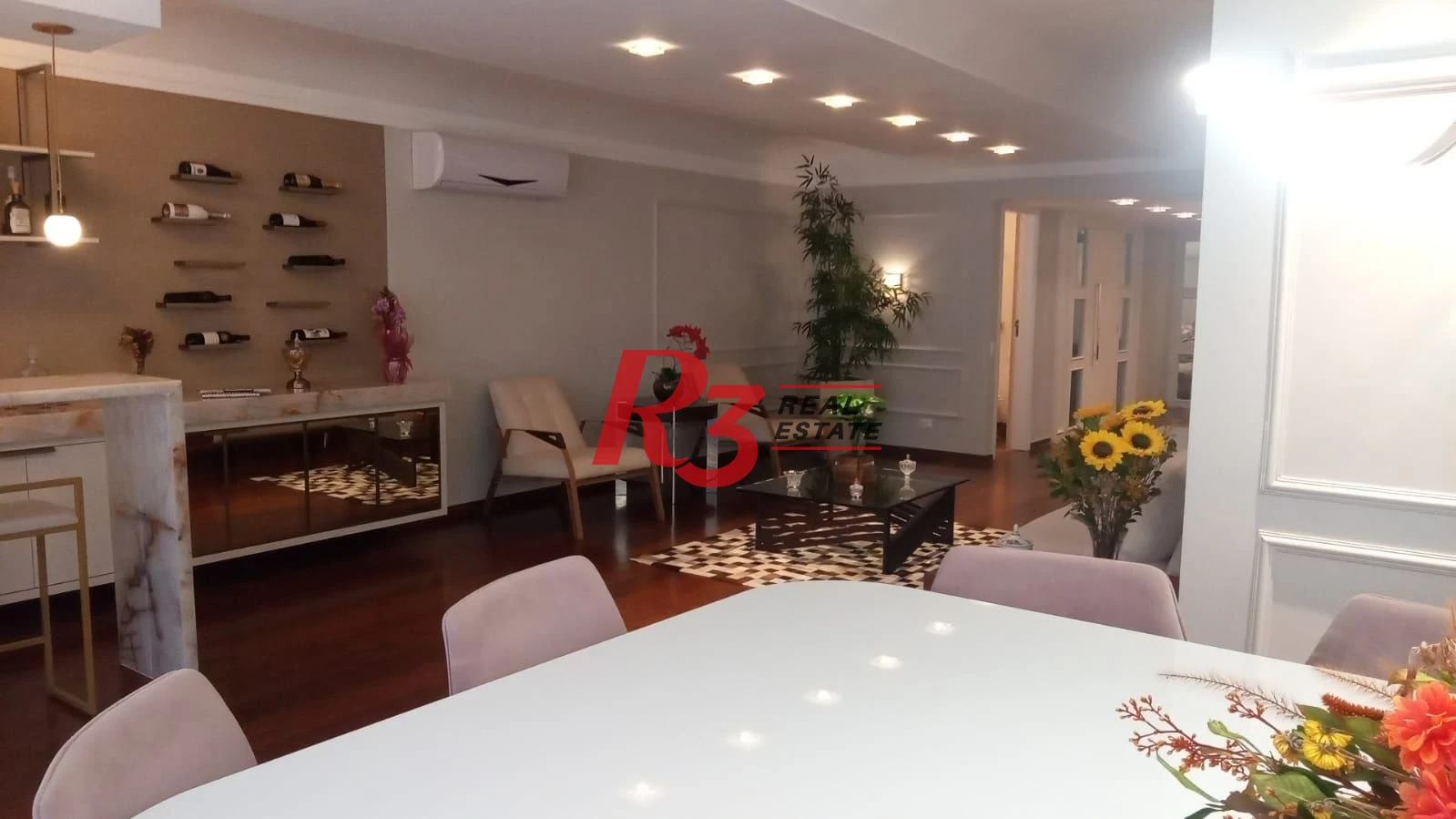 Apartamento com 3 dormitórios, 270 m² - venda por R$ 2.450.000,00 ou aluguel por R$ 25.000,00/mês - Boqueirão - Santos/SP