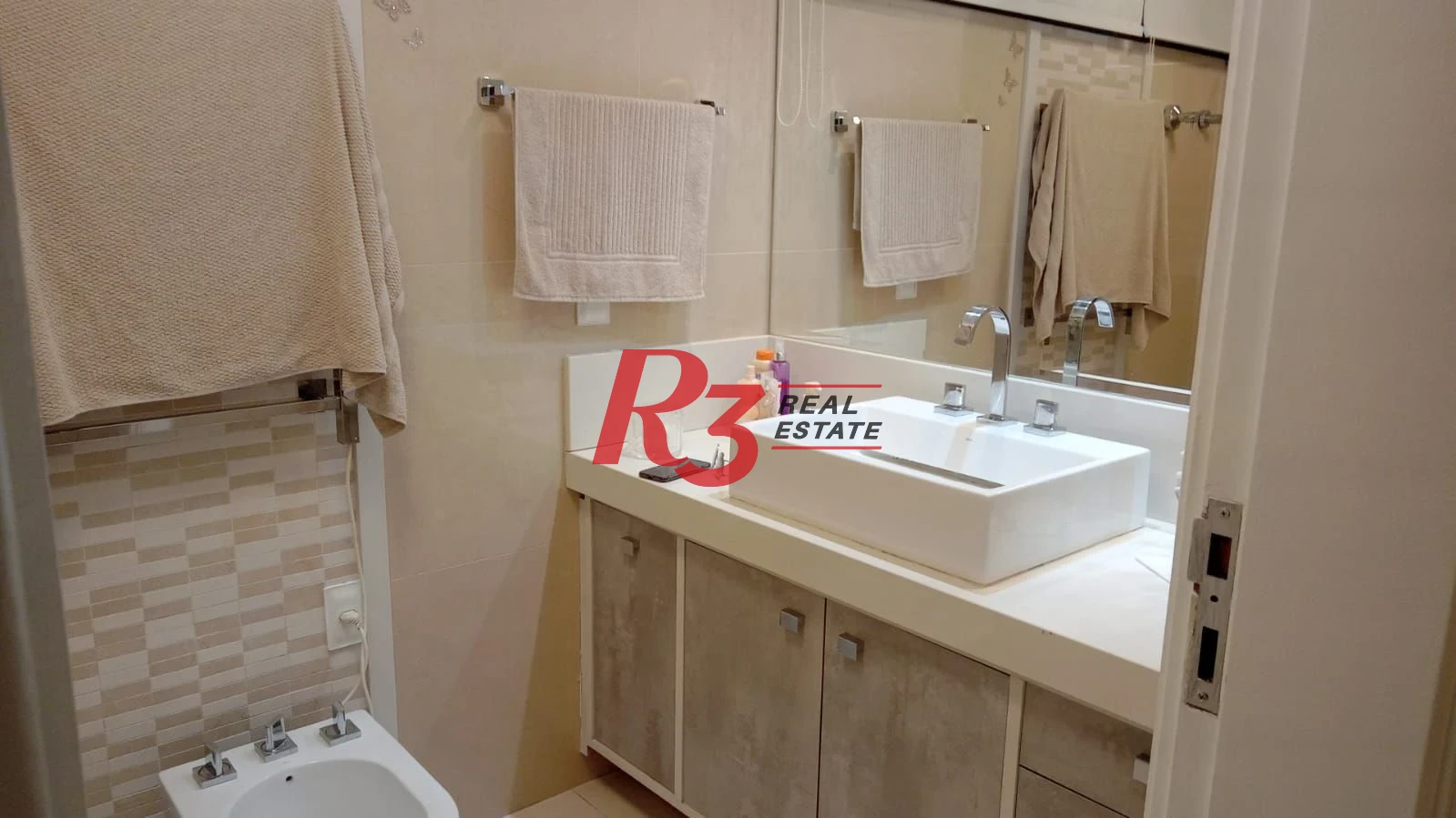 Apartamento com 3 dormitórios, 270 m² - venda por R$ 2.450.000,00 ou aluguel por R$ 25.000,00/mês - Boqueirão - Santos/SP