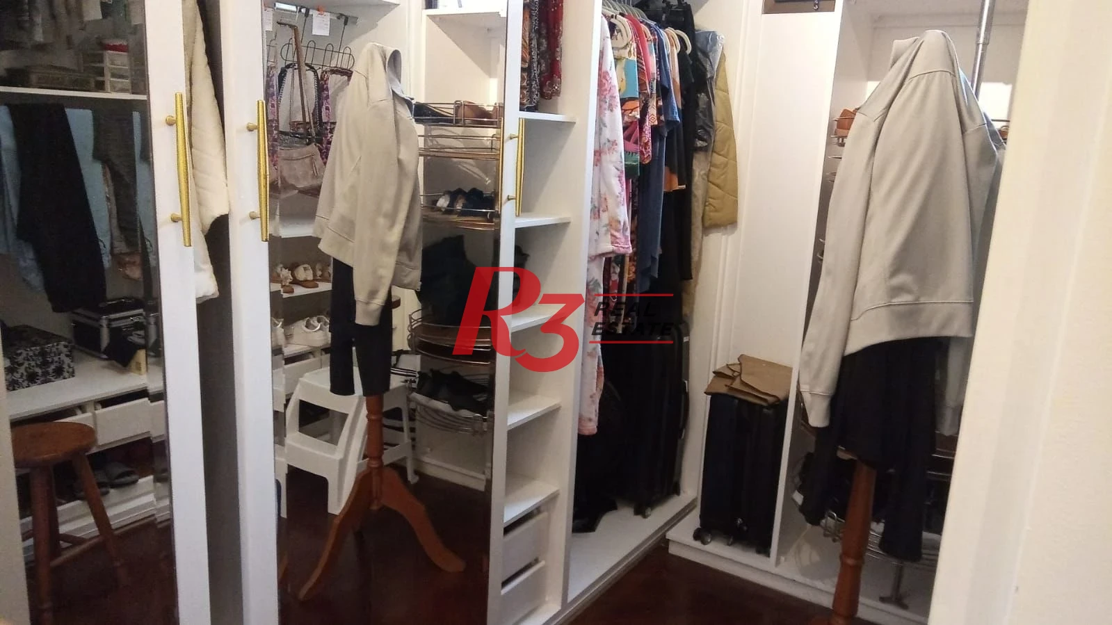 Apartamento com 3 dormitórios, 270 m² - venda por R$ 2.450.000,00 ou aluguel por R$ 25.000,00/mês - Boqueirão - Santos/SP