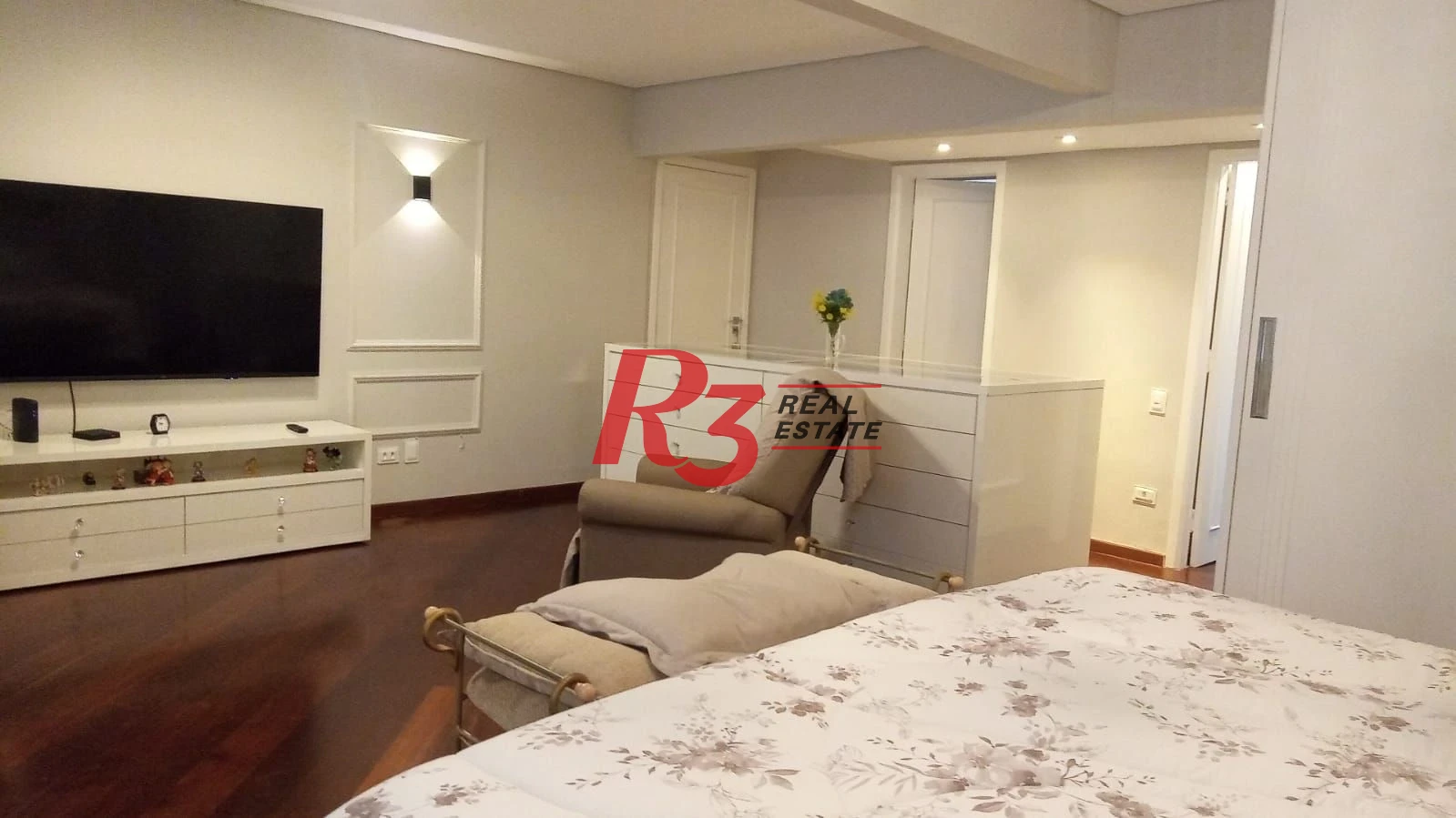 Apartamento com 3 dormitórios, 270 m² - venda por R$ 2.450.000,00 ou aluguel por R$ 25.000,00/mês - Boqueirão - Santos/SP