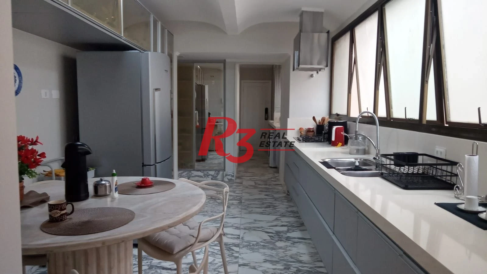 Apartamento com 3 dormitórios, 270 m² - venda por R$ 2.450.000,00 ou aluguel por R$ 25.000,00/mês - Boqueirão - Santos/SP
