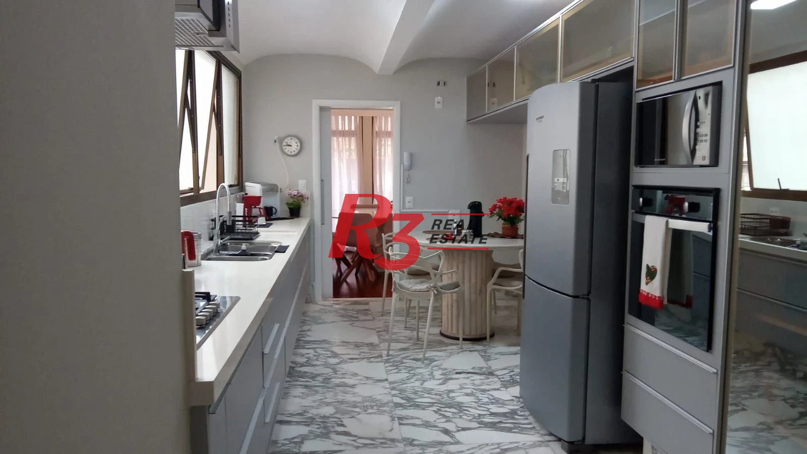 Apartamento com 3 dormitórios, 270 m² - venda por R$ 2.450.000,00 ou aluguel por R$ 25.000,00/mês - Boqueirão - Santos/SP