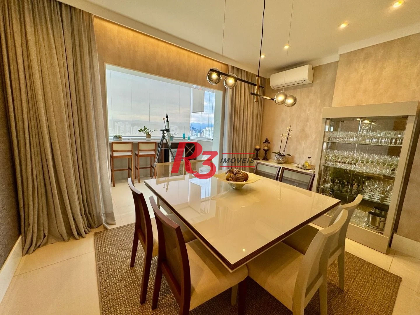 Cobertura com 3 dormitórios à venda, 273 m² por R$ 4.950.000,00 - Boqueirão - Santos/SP