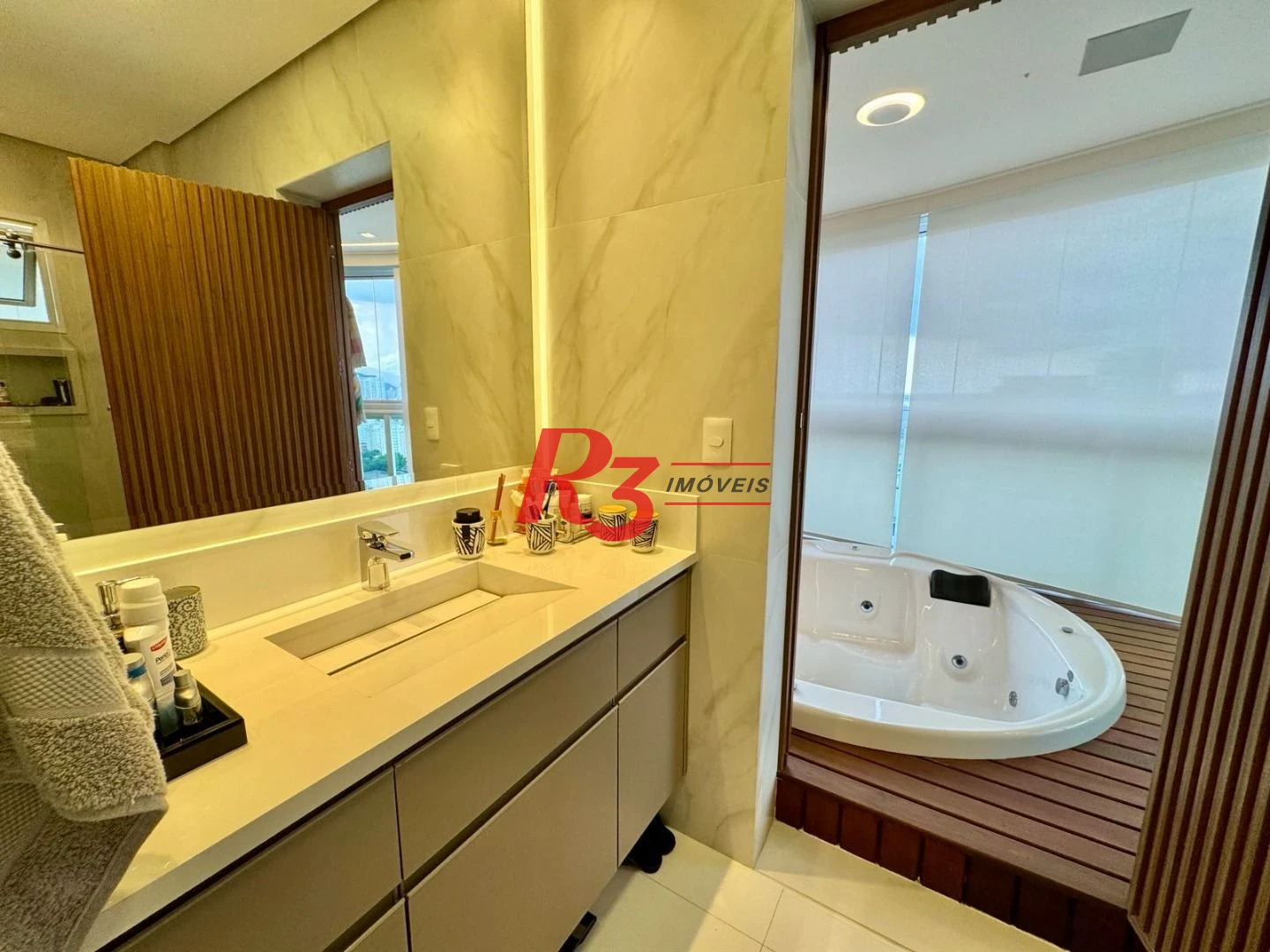 Cobertura com 3 dormitórios à venda, 273 m² por R$ 4.950.000,00 - Boqueirão - Santos/SP