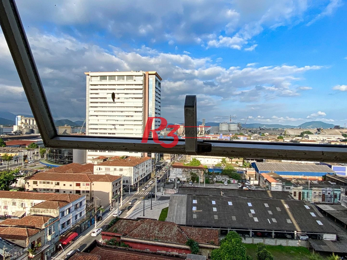 Sala para alugar, 70 m² por R$ 3.000,00/mês - Centro - Santos/SP