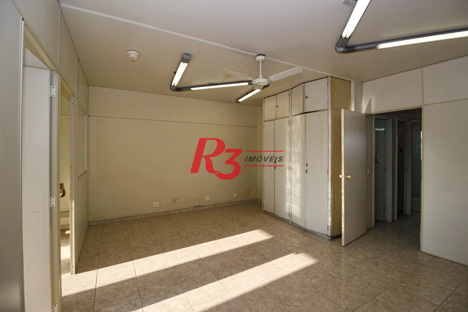 Sala para alugar, 70 m² por R$ 3.000,00/mês - Centro - Santos/SP