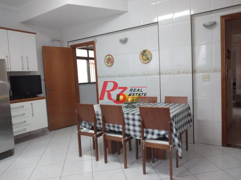 Casa Tríplex  à venda com 4 dormitórios, piscina, churrasqueira,  237 m² - Campo Grande - Santos/SP