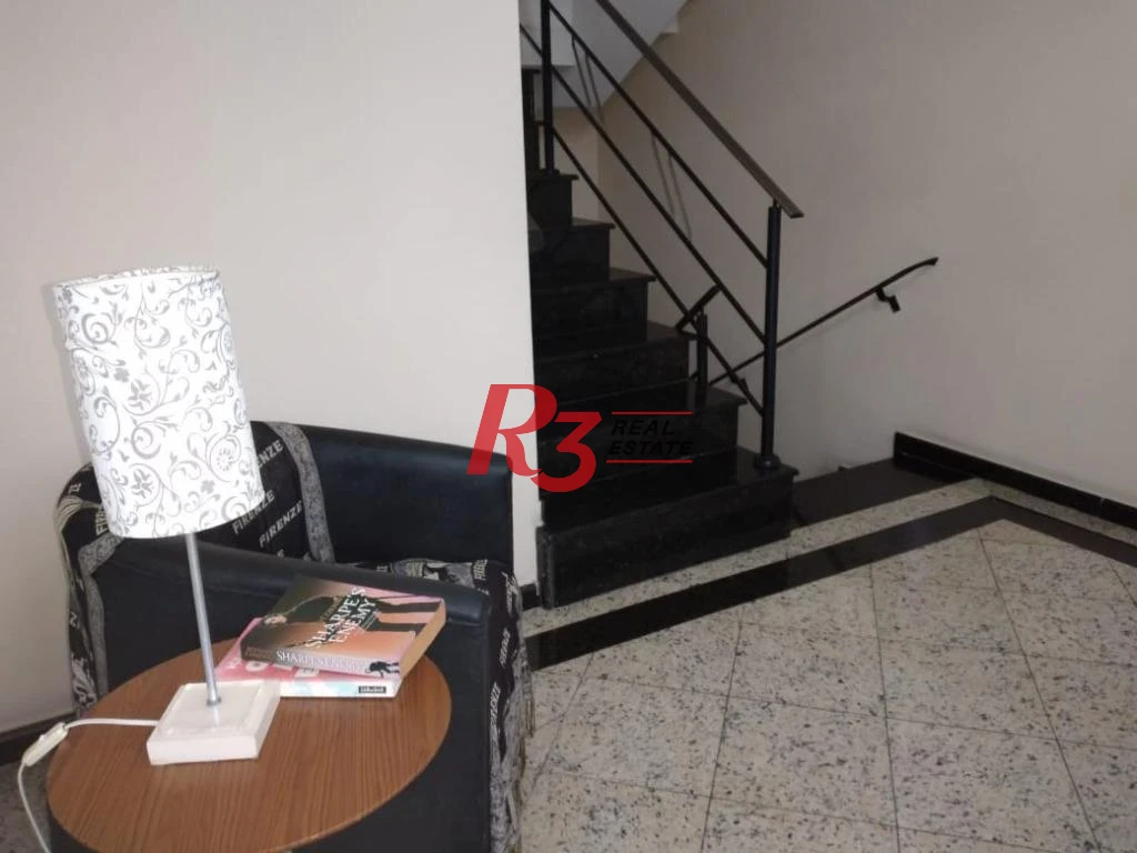 Casa Tríplex  à venda com 4 dormitórios, piscina, churrasqueira,  237 m² - Campo Grande - Santos/SP