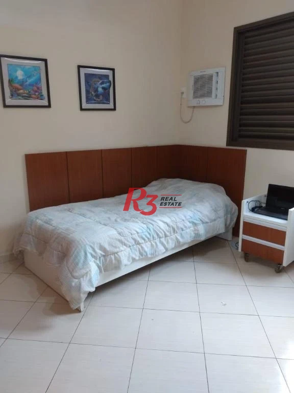 Casa Tríplex  à venda com 4 dormitórios, piscina, churrasqueira,  237 m² - Campo Grande - Santos/SP