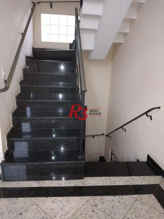 Casa Tríplex  à venda com 4 dormitórios, piscina, churrasqueira,  237 m² - Campo Grande - Santos/SP