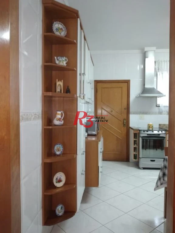 Casa Tríplex  à venda com 4 dormitórios, piscina, churrasqueira,  237 m² - Campo Grande - Santos/SP