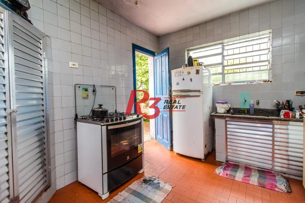 Sobrado com 3 dormitórios à venda, 218 m² - Itararé - São Vicente/SP