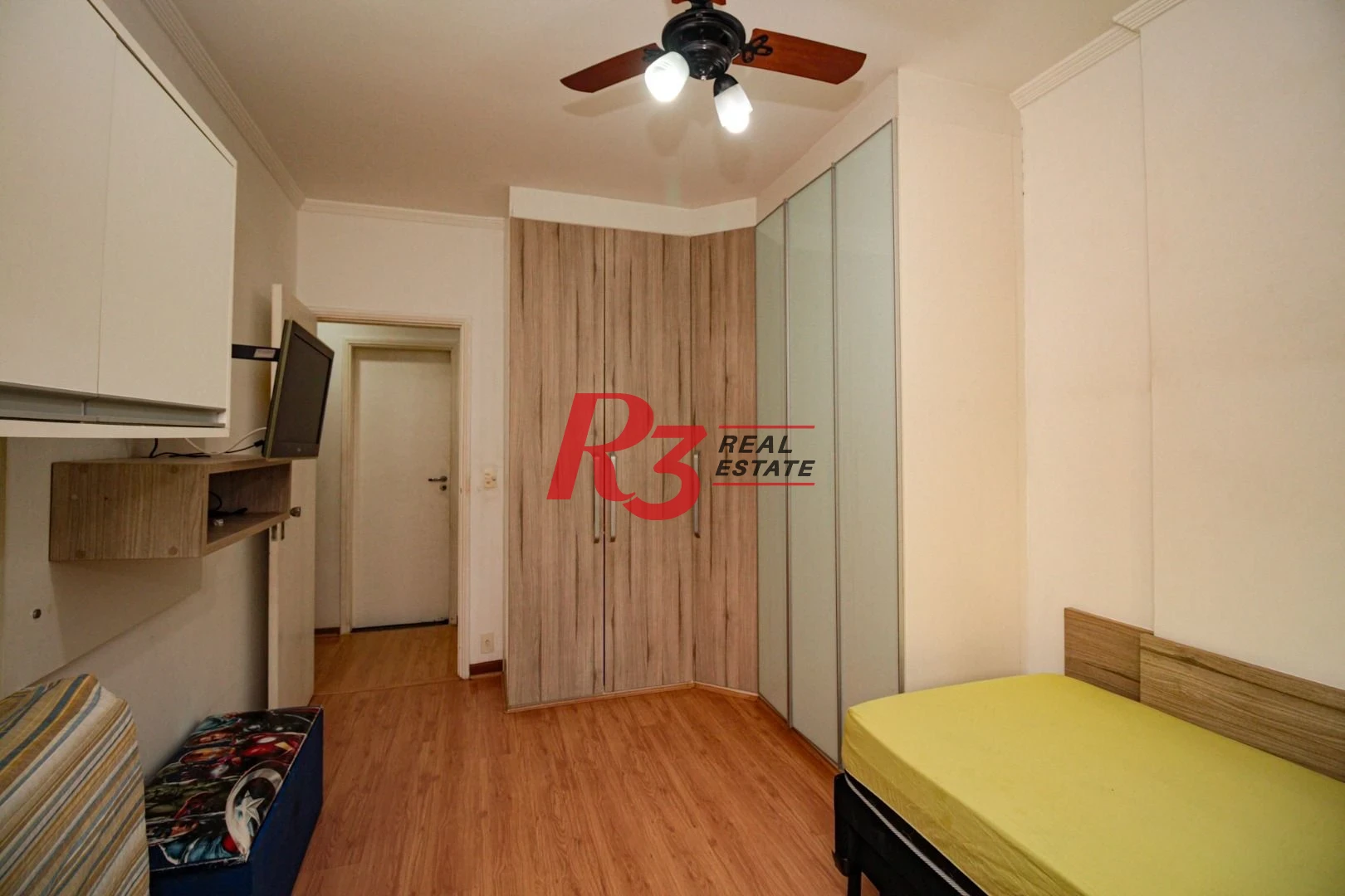 Apartamento com 2 dormitórios à venda, 109 m² por R$ 650.000,00 - José Menino - Santos/SP