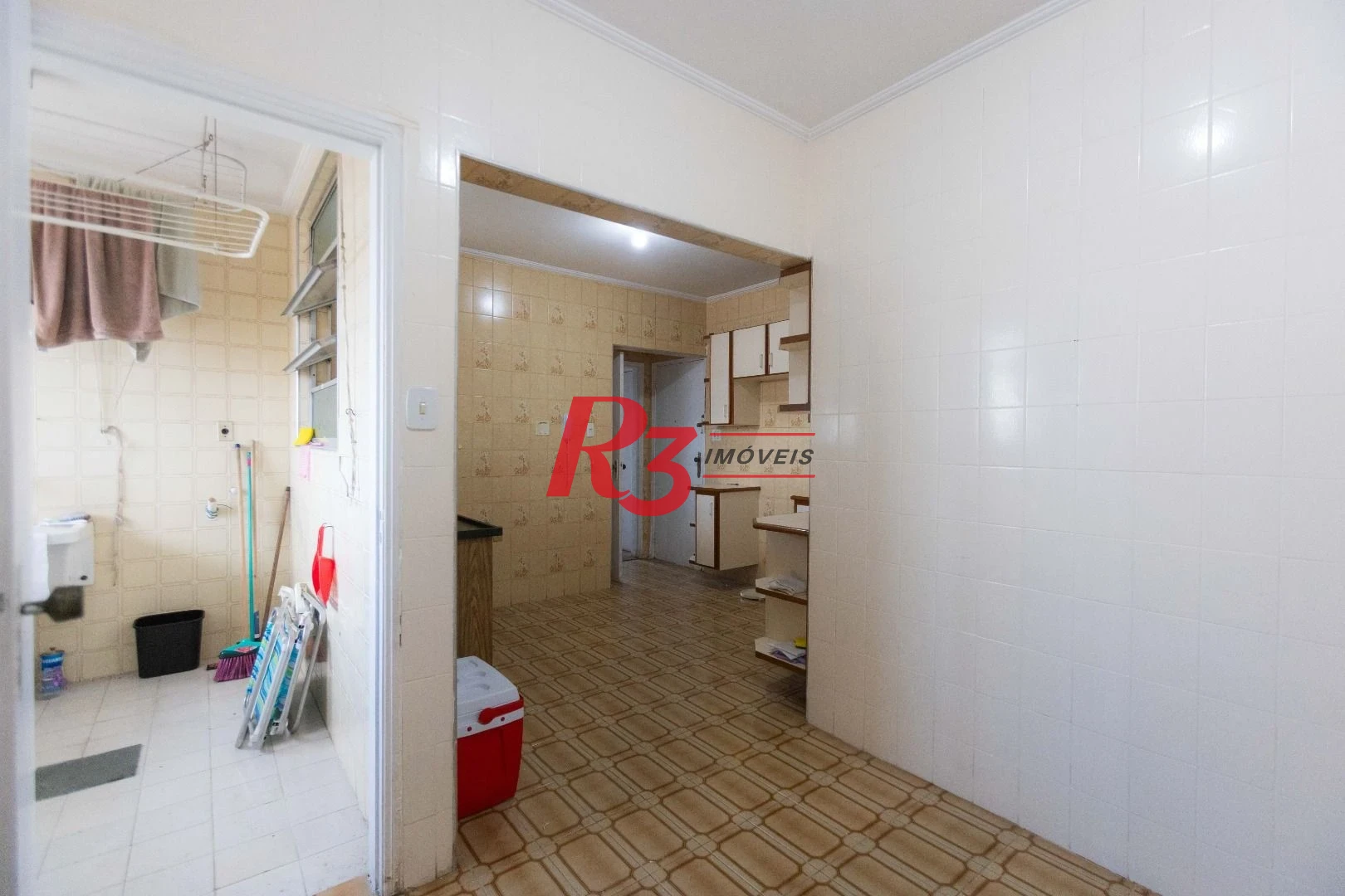 Cobertura com 3 dormitórios à venda, 200 m² por R$ 650.000,00 - Embaré - Santos/SP